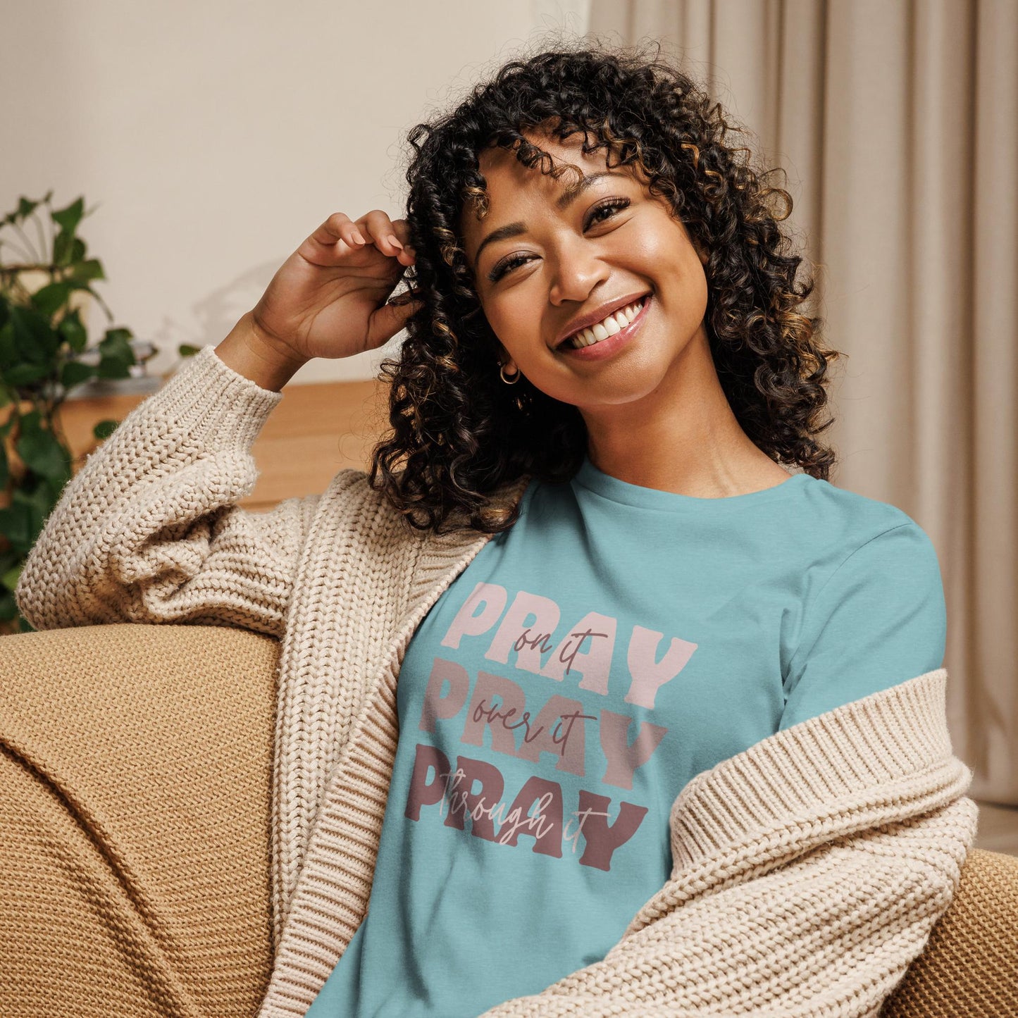 PRAY Through It Women's Relaxed T-Shirt